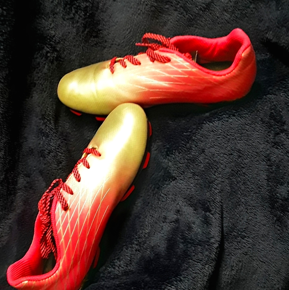 Cleats size 3